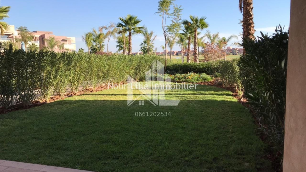 Rez-de-jardin front-golf