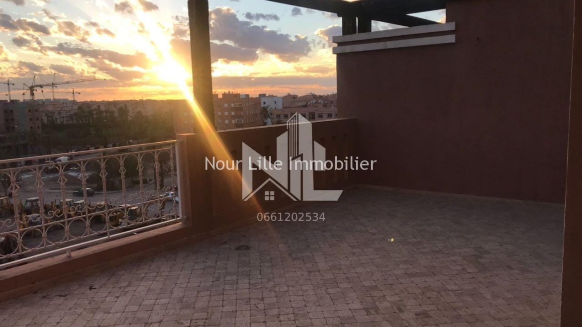 Beau duplex haut standing